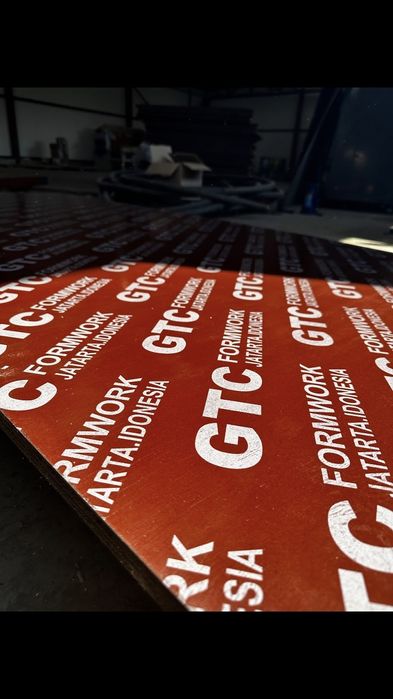 Водоустойчив шперплат, поликарбонат, OSB.