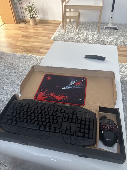 Kit gaming 3 in 1 Myria MG7504 - 150 de lei