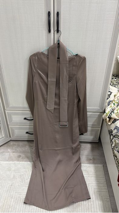 Продам вещи по 3000 42 размер