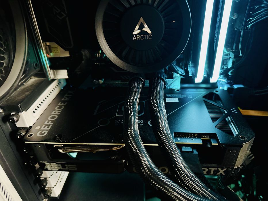 ASUS RTX 4070 Super Dual OC