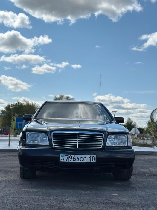 Продам Мерседес 140