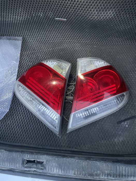 Задные стоп камри 35