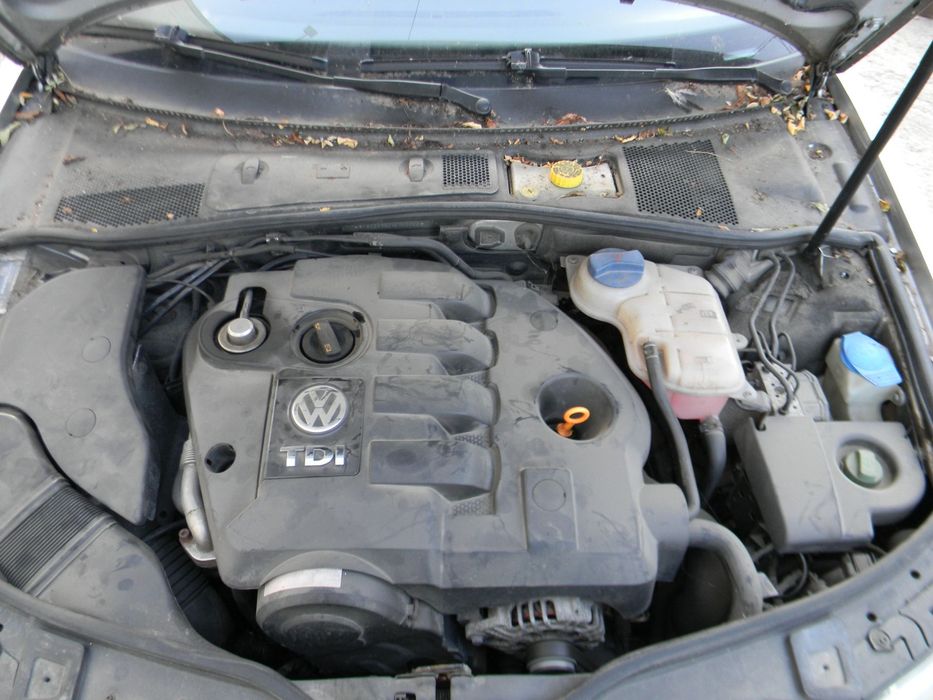 Dezmembrari  VW PASSAT B5, B5.5  1996  > 2005 1.9 TDI Motorina