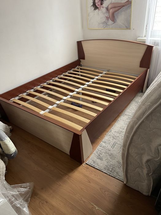 Продам кравать с матрасом