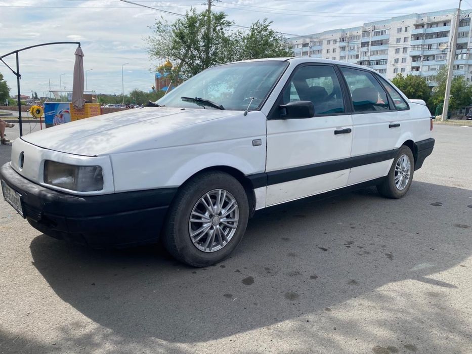 Продам пасат 1993 года