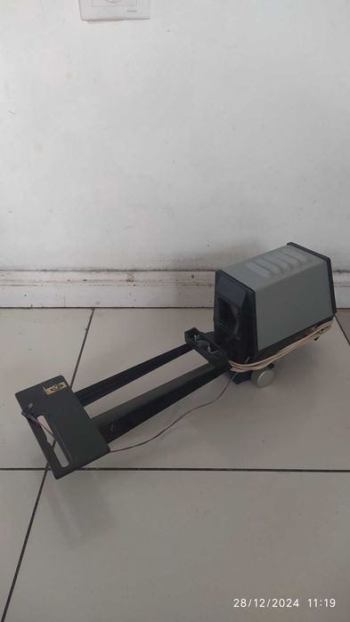 Апарат за преснимане на диапозитиви и фотографски ленти за 50 лв