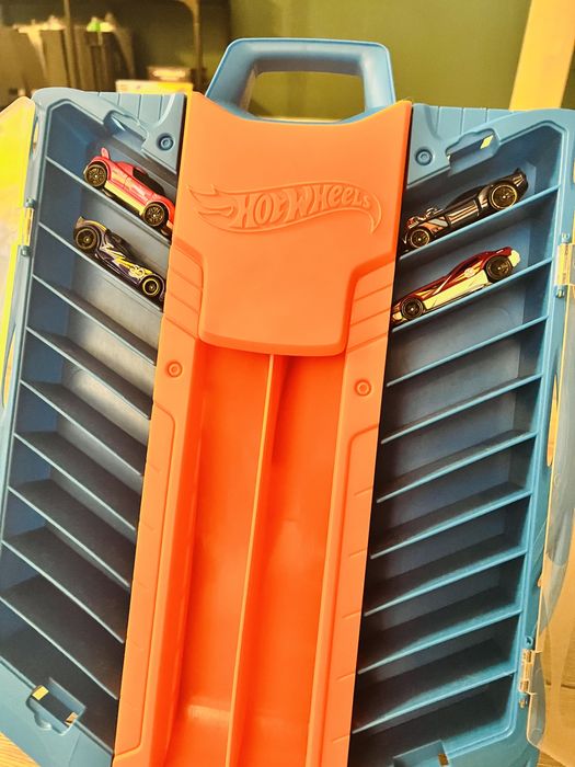 Кейс для машинок Hot Wheels