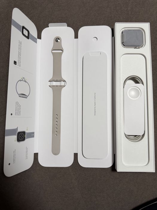 Срочно продам Apple Watch 7 series 45mm