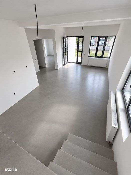 Casa P+M În Lumina, stradal