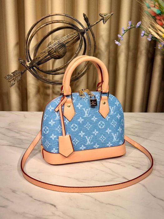 Geanta Louis Vuitton