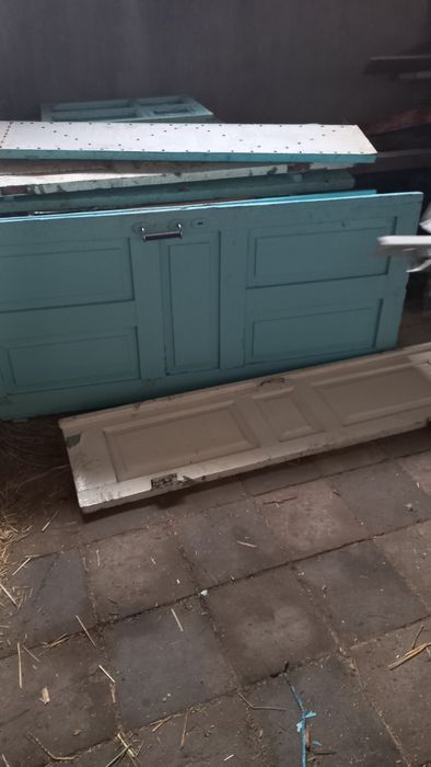 Двери советские деревяные