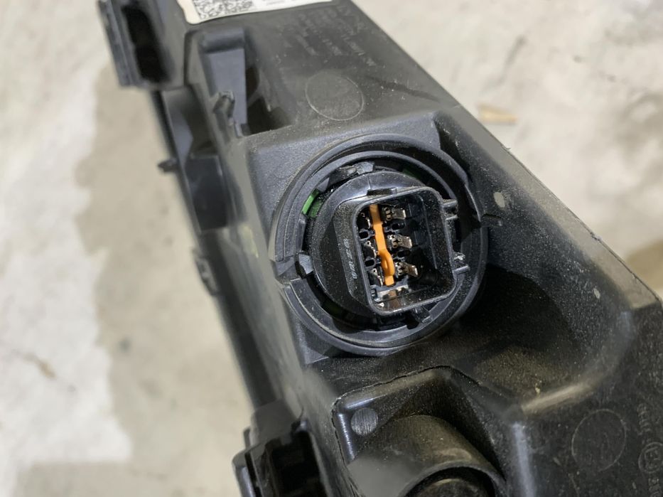 Far dreapta, Hyundai Kona, facelift, 2020, 2021, 2022, 2023, cod origine OE 92208-J9600.