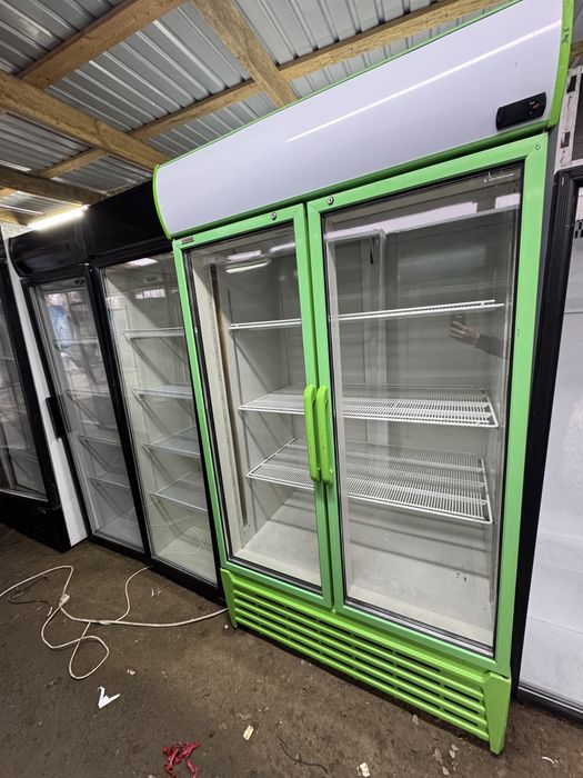 Витрины холодильники