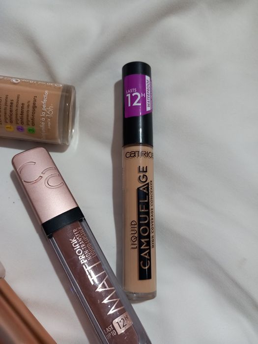 Produse de make-up