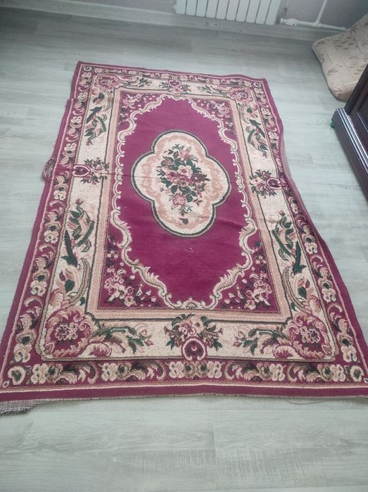 Ковер овальный и квадратный