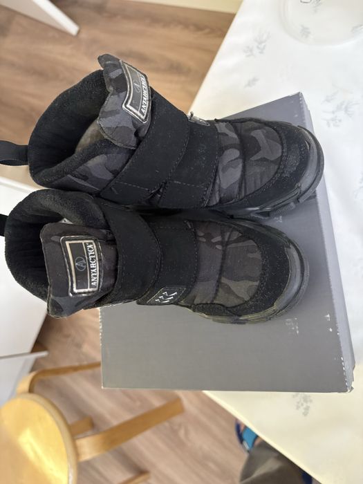 Продам б/у сапоги детские