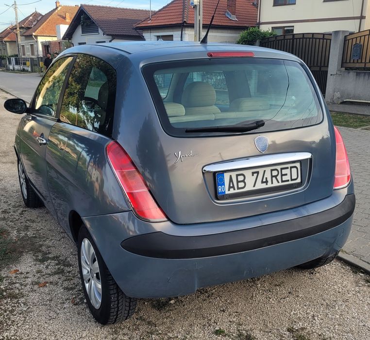 Lancea ypsilon 1.4 2005 euro 4