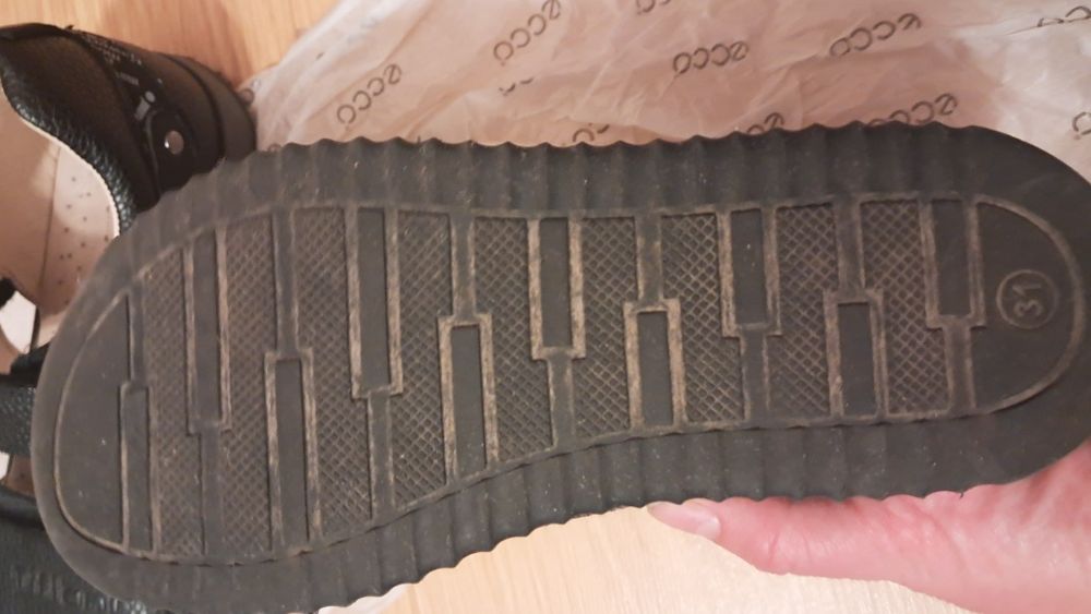 Кожанные сандали Tiffani