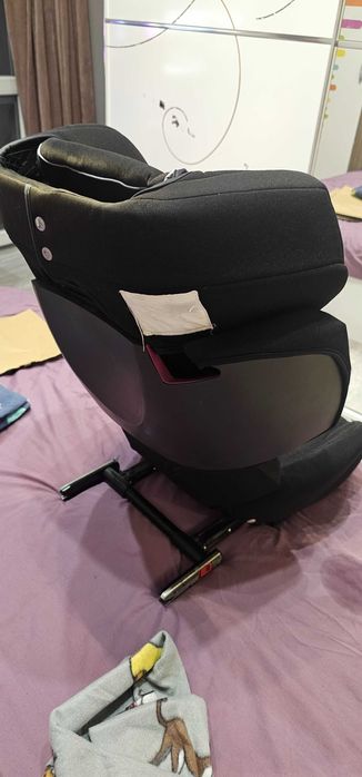 Детско столче за кола