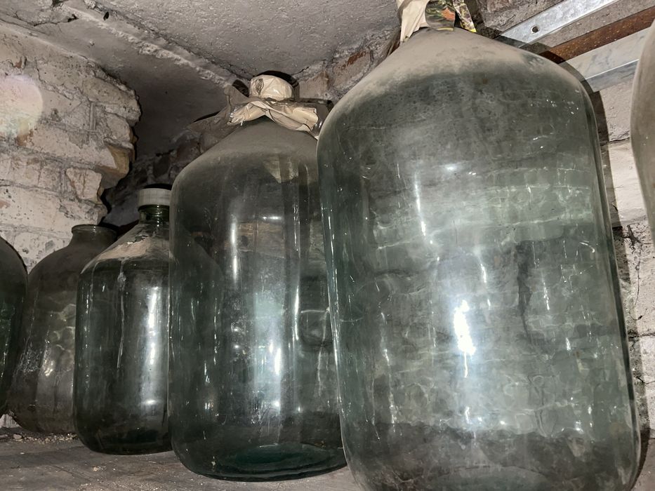 Бутыли стеклянные 20 л