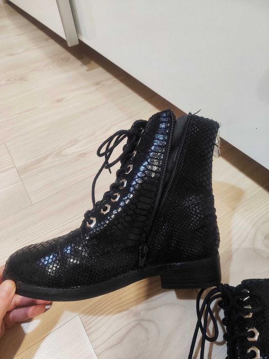 Боти-естествена кожа