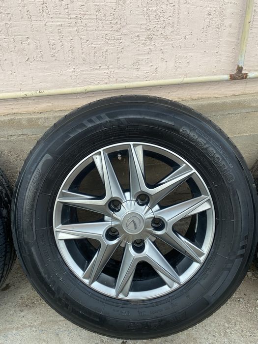 Продам диски 285/60/R18