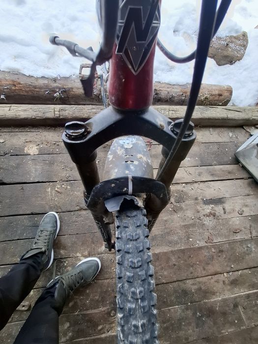 Vand bicicleta nakita