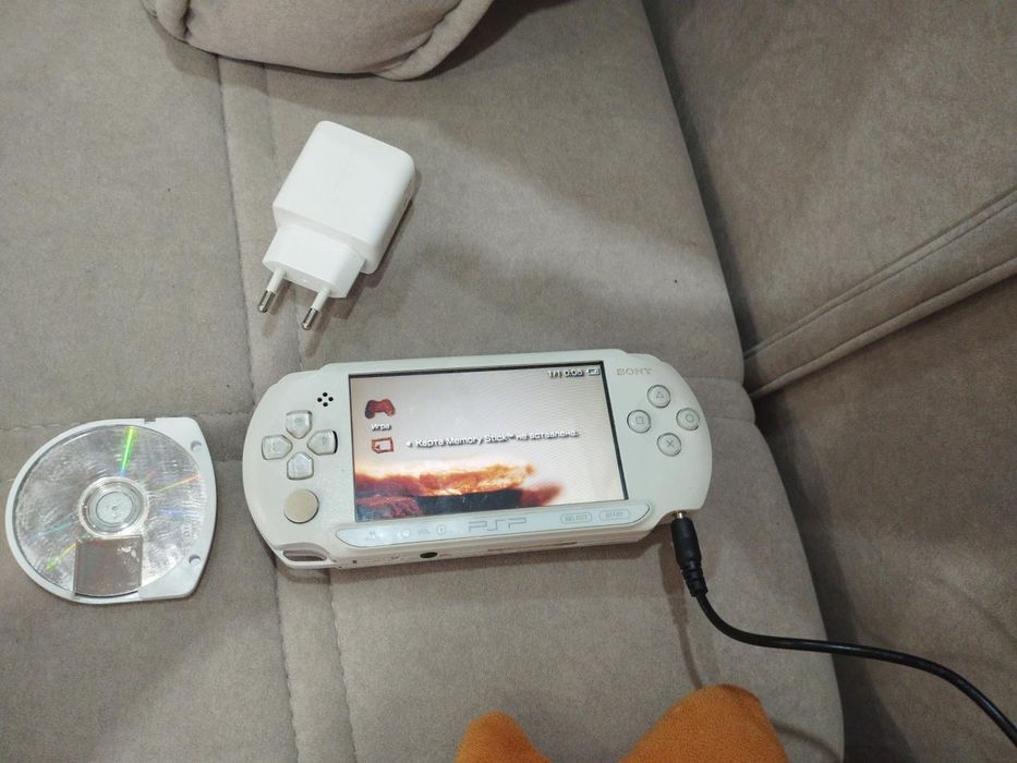 Продам SONY psp в рабочем состоянии