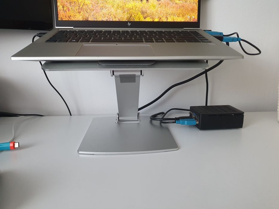 Suport/ Stand/ inaltator Laptop, din aluminiu