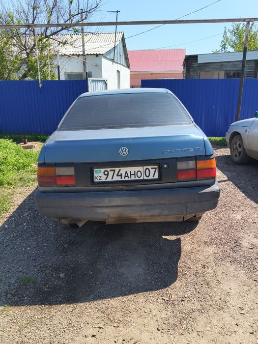 Продаётся Passat b3 1.8 моно