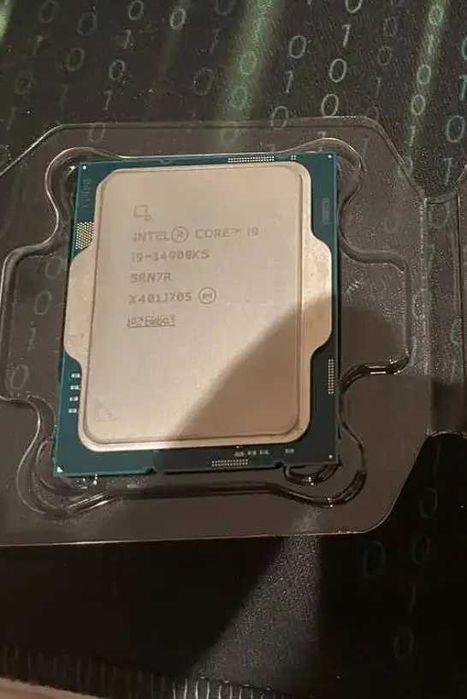 14900KS дъно APEX Z790 ENCORE