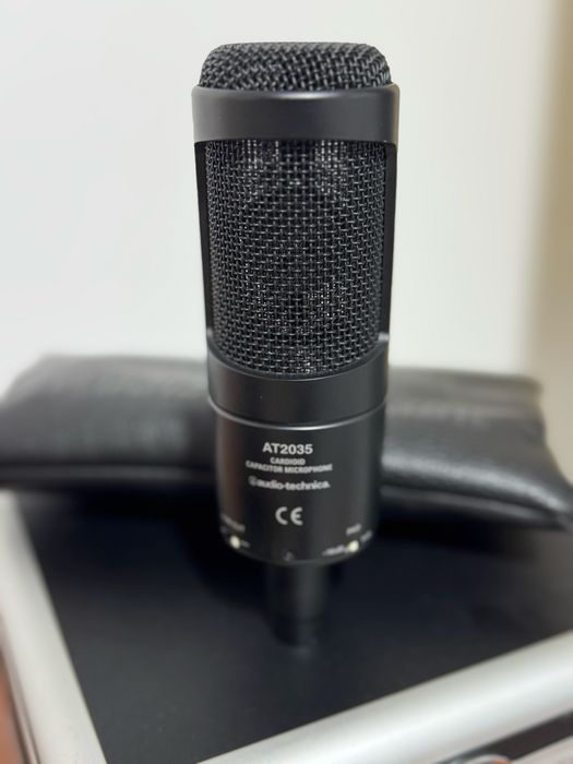Vând microfon studio Audio-Technica AT 2035