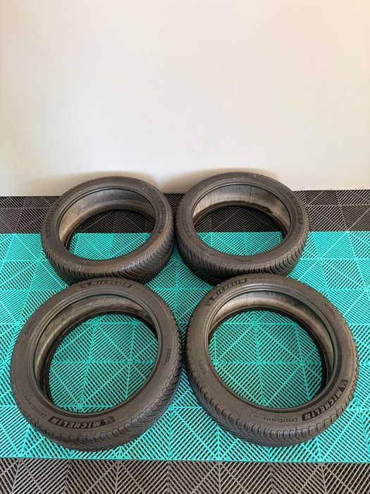 Set anvelope  mixte All Season 235 45 R20 100H Michelin Cross Climate 2 Suv dot 4023 6.67mm