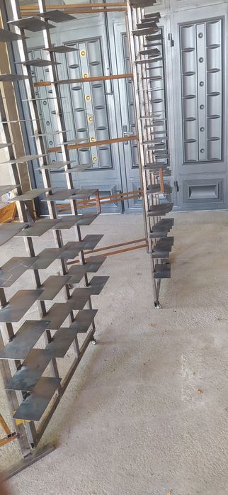 Стилияж ва полка киламиз оёк кийим ва кийимдар учун