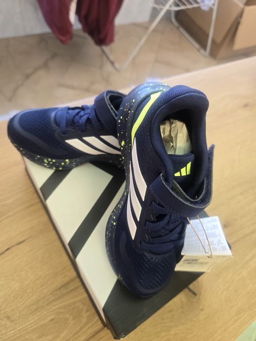 Детски маратонки Adidas Falcon 5