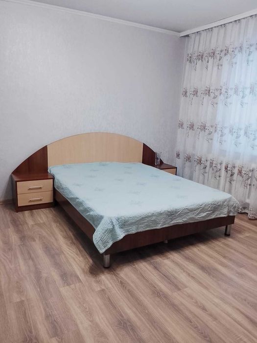 Чистая, очень уютная квартира, предоставляются документы.