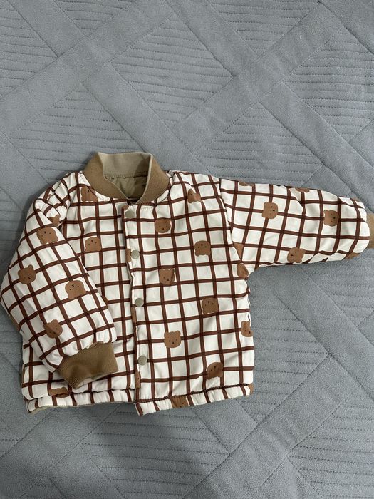 Продам детскую курточку