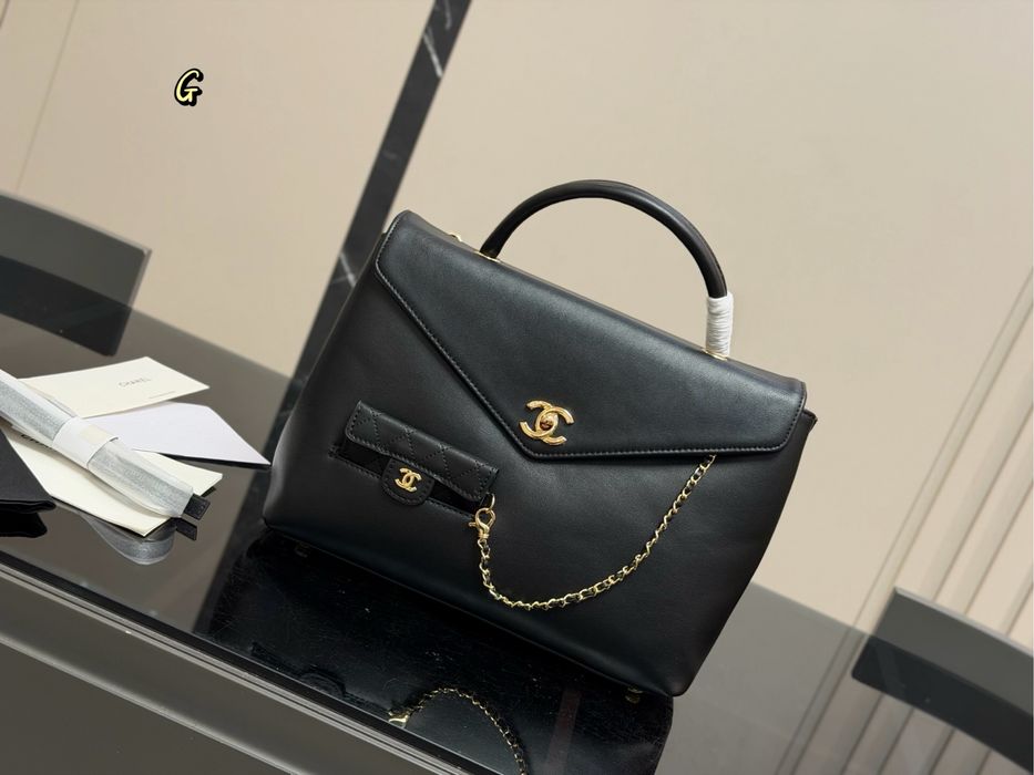 Geanta Chanel piele