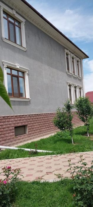 Продам коттедж в 3-уровнях