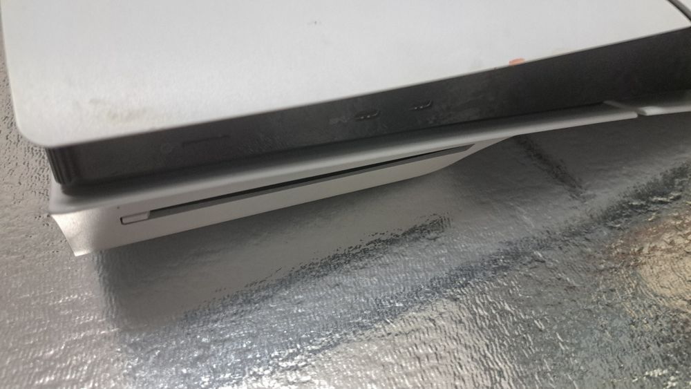 Ps5 slim 1TB, varianta cu disc, ca nou.