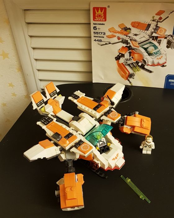 Лего конструктор.  Космический корабль.Человечки и мотоциклисты с мото