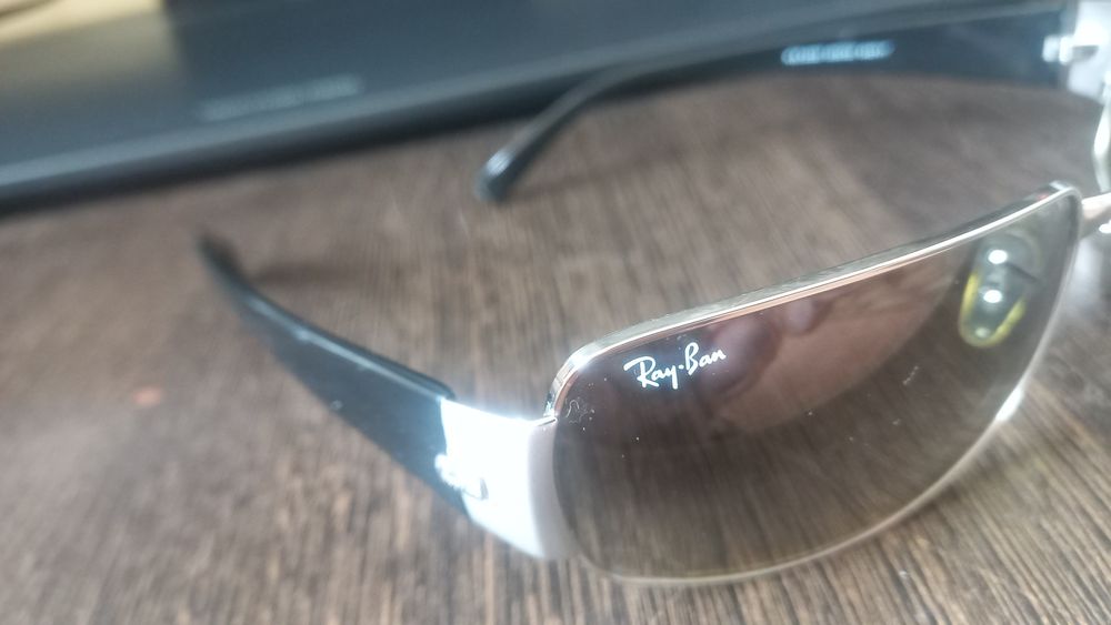 Солнцезащитные очки Ray-ban новые (оригинал)