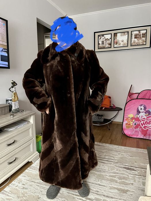 Шуба мутоновая натуральная