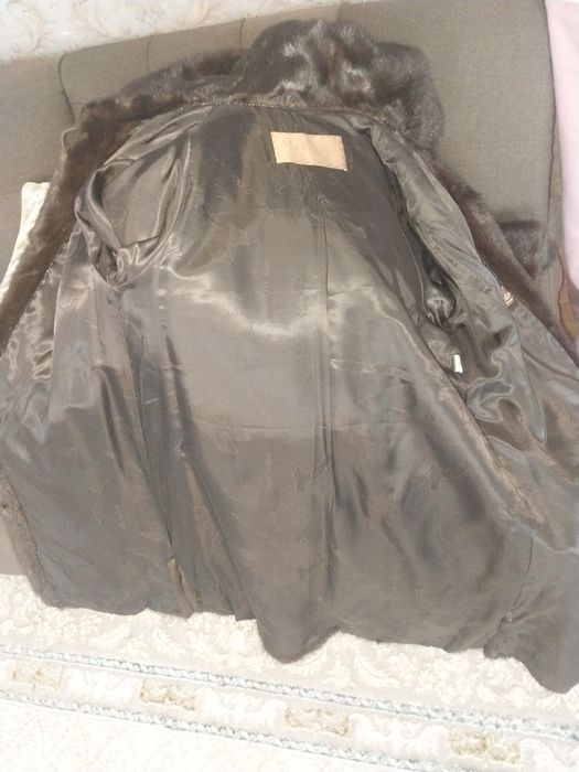 Продам норковую шубу