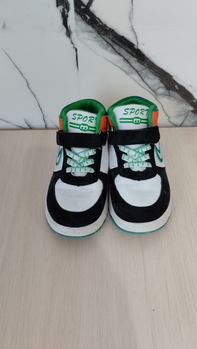 Продам обувь для мальчика