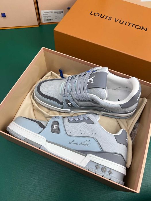 Adidasi Louis Vuitton Trainer Premium