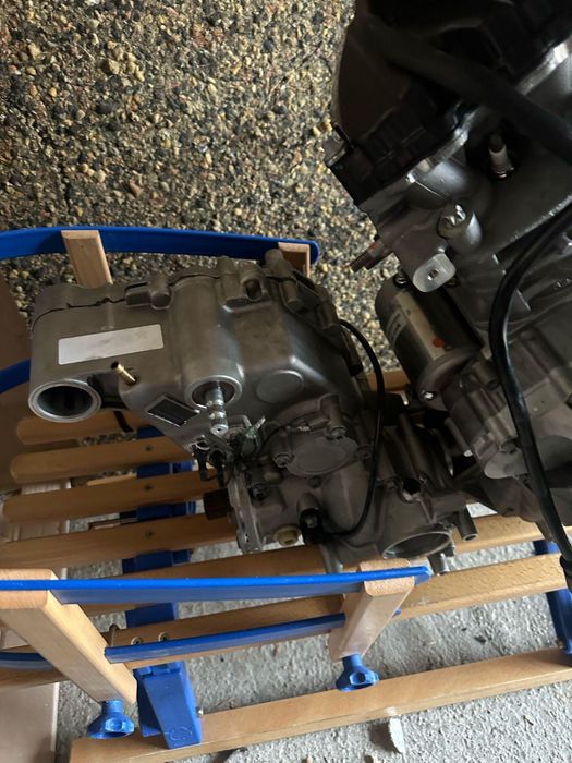 Motor Can am outlander renegade 1000R