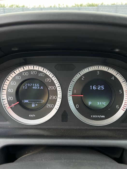 Volvo XC 60\2.4