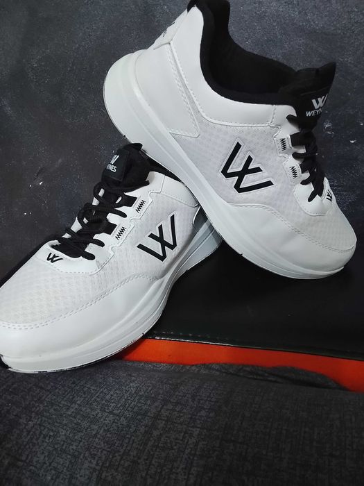 Мъжки маратонки "WEYNES"
