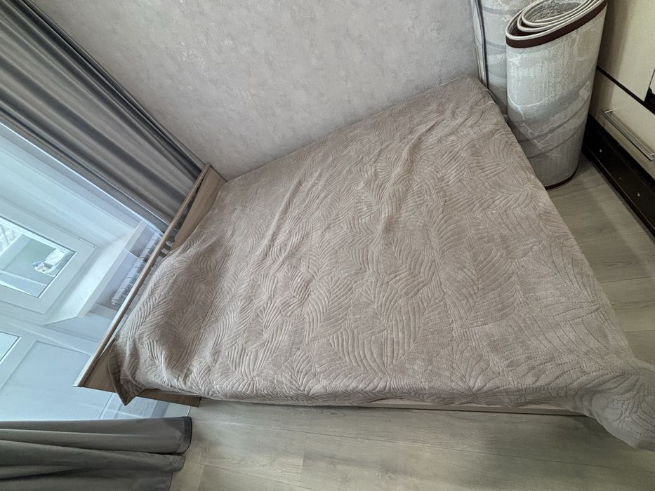 Продам кровать 2-х спальный